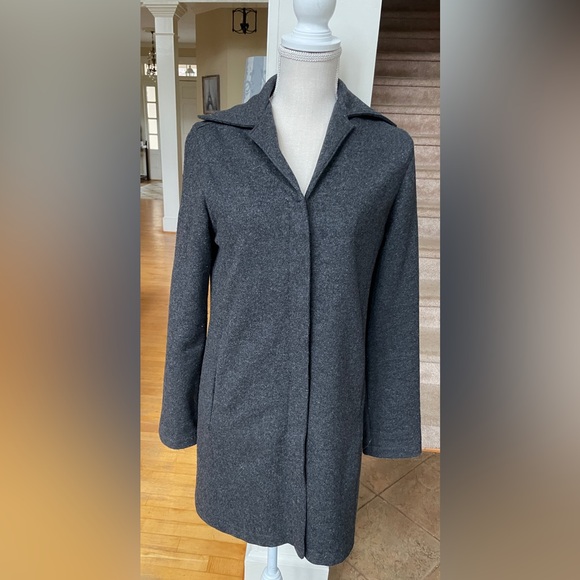 Banana Republic gray wool blend coat- Size small - Picture 3 of 12